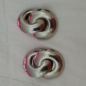 Jones' New York earrings